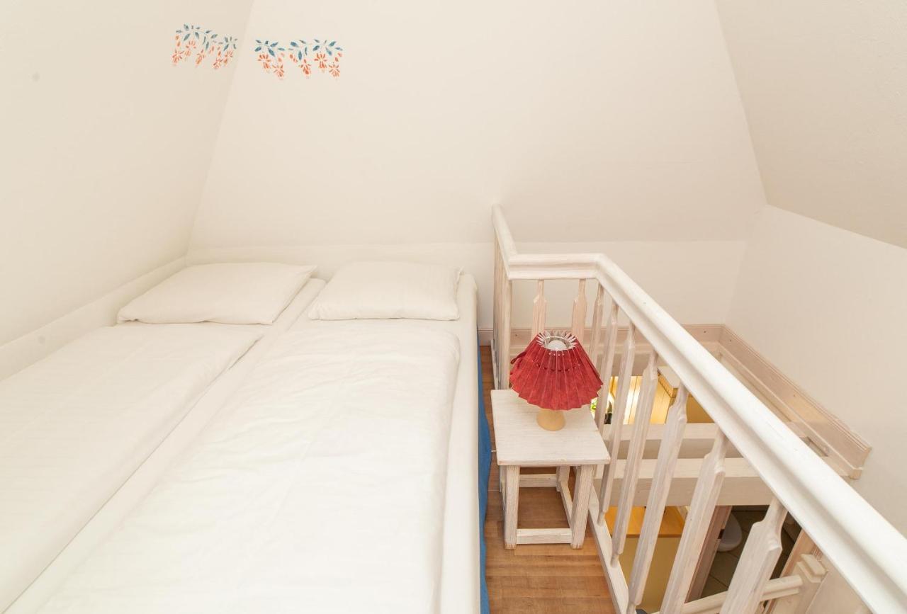 Haus Hafis - Wohnung 12 Нибел Екстериор снимка