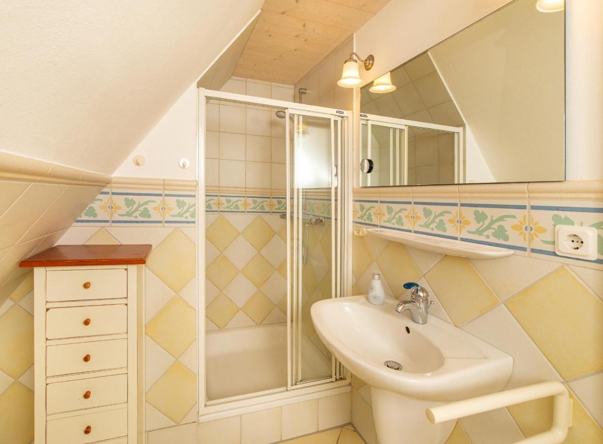 Haus Hafis - Wohnung 12 Нибел Екстериор снимка